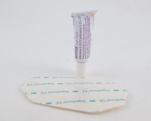 Emla Cream 2.5% Topical Anesthetic 1 x 5G Tube with 2 Tegaderm Dressings